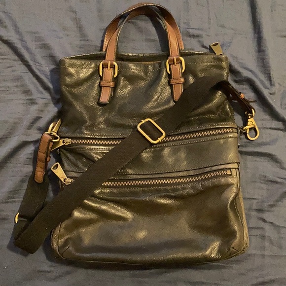 Fossil leather Explorer Tote Purse - Picture 1 of 9